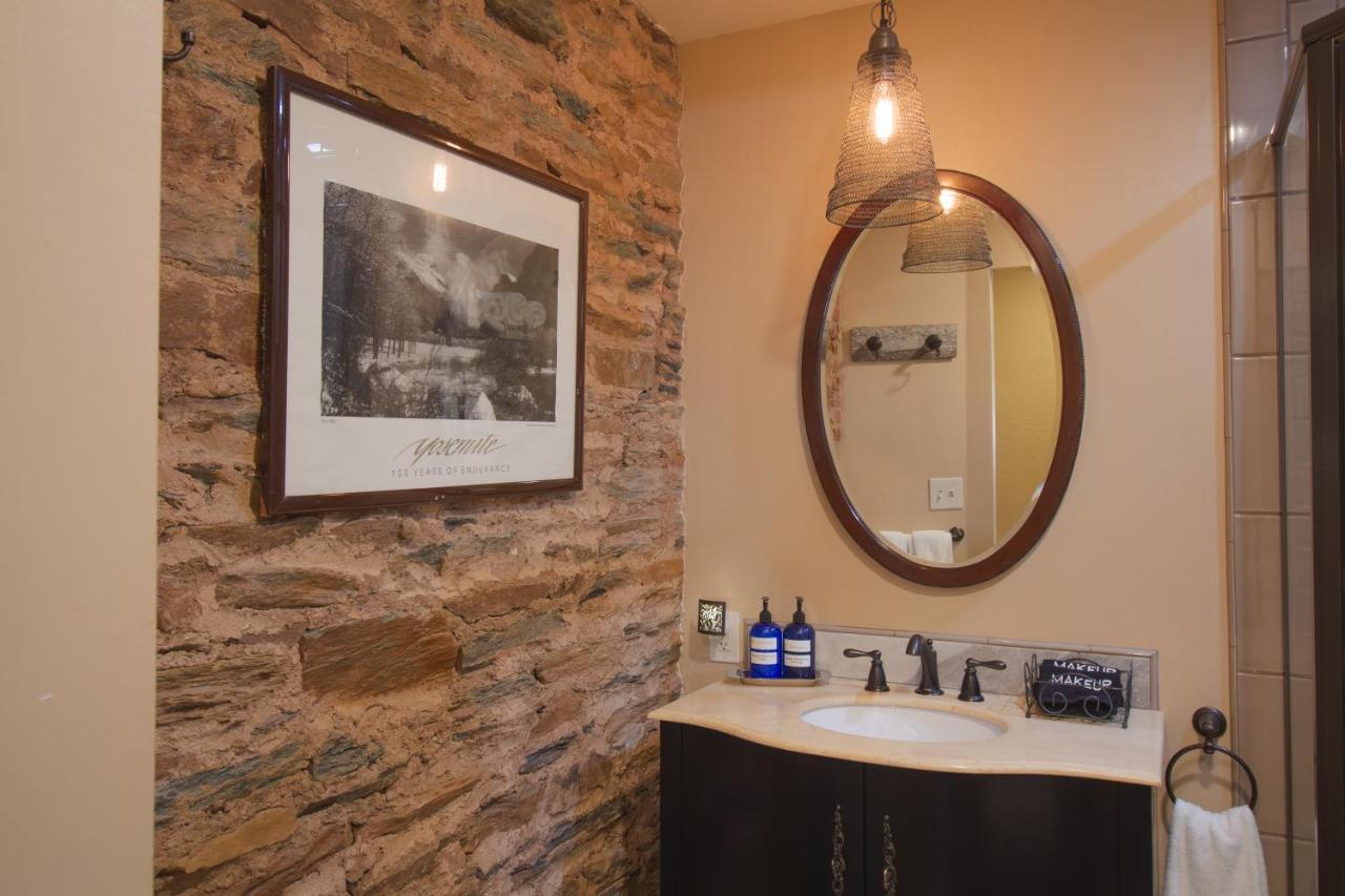 Luxurious In The Heart Of * Jamestown